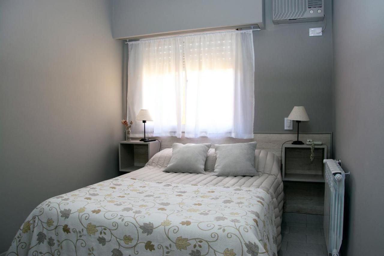 Paseo Bolivar Hotel Азул Экстерьер фото